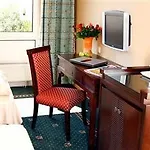 Airport Walldorf Hotel