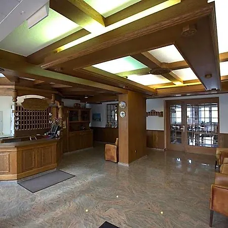 Hotel Airport Walldorf 4*