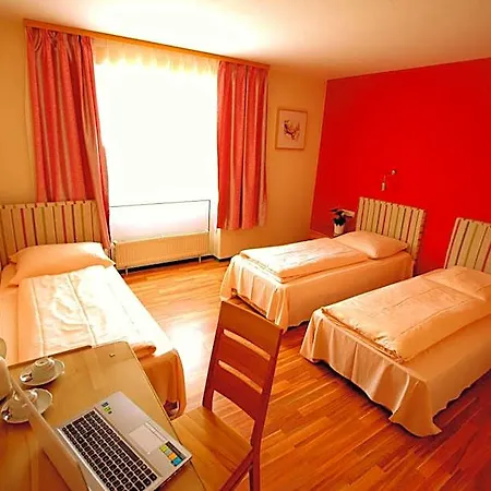 Airport Walldorf Hotel 4*