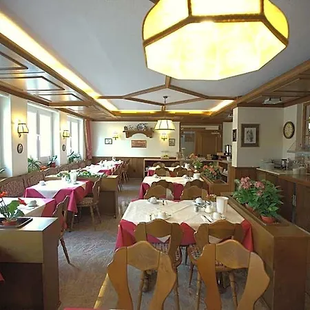 Airport Walldorf Hotel 4*