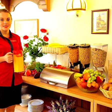 酒店 Airport Walldorf 墨菲尔登-瓦尔多夫