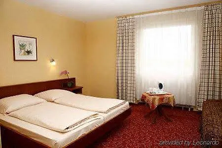Otel Airport Walldorf