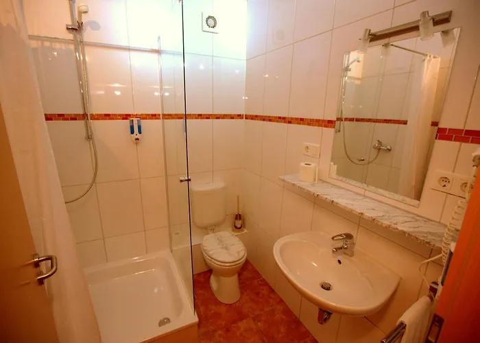 Airport Walldorf Hotel 4*