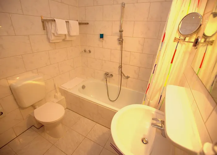 Airport Walldorf Hotel